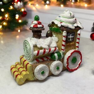 2009 Gingerbread House Train Candyland Christmas Table Top Decor Figurine 3 3/4”